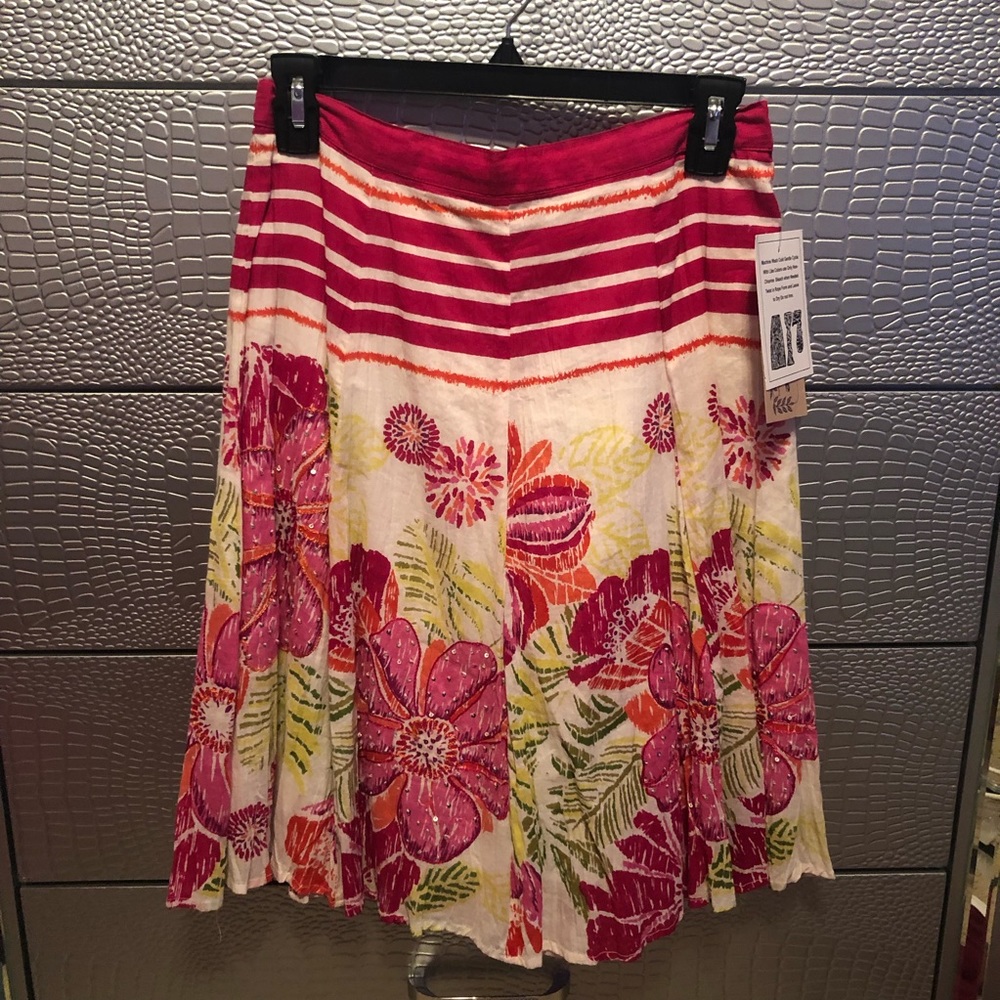 floral skirt